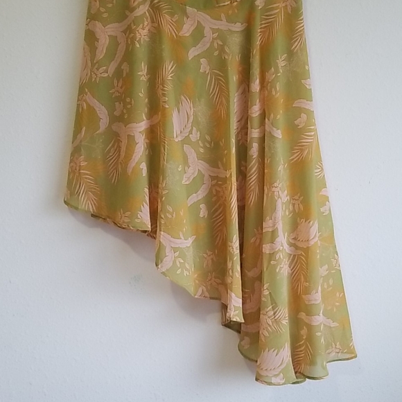 Guess Ethereal Green Print Sage SL Chantal Romper - Picture 5 of 7